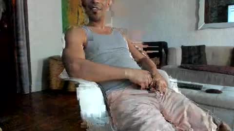 Snapshot of domsxyqte chatting on December 22, 2025, 7:33 pm Rick online show from December 22, 2025, 7:33 pm