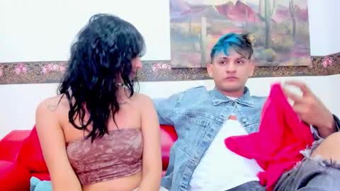 DONA Y CARL online show from January 9, 2026, 7:26 pm