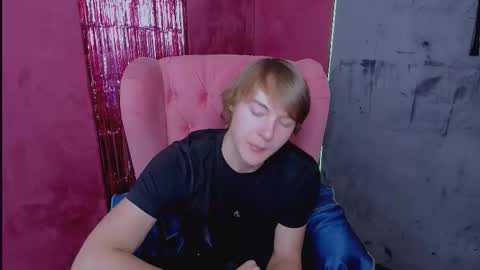 Donald online show from December 14, 2025, 9:52 pm