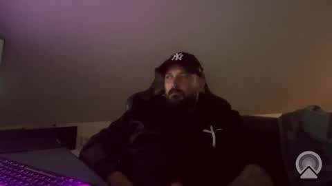 Snapshot of donchriiis chatting on October 16, 2025, 12:22 am donchriiis online show from October 16, 2025, 12:22 am