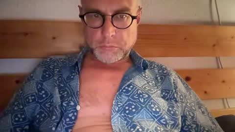 Snapshot of dondadel chatting on August 4, 2026, 6:54 pm dondadel online show from August 4, 2026, 6:54 pm