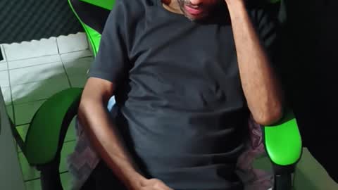 dondiego5511 online show from March 31, 2026, 2:35 am