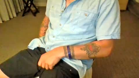 dongbags1818 online show from July 21, 2026, 7:11 am