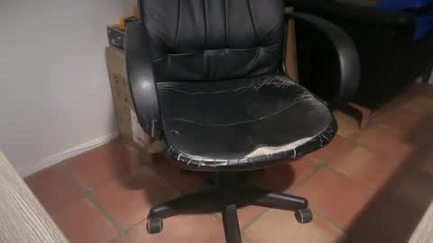 Snapshot of donk566 chatting on November 10, 2025, 12:26 pm donk566 online show from November 10, 2025, 12:26 pm