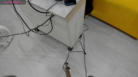 Snapshot of donnaaa_evans chatting on February 8, 2025, 6:12 am Donna On GMT2 Mon-Fri 3-9 AM online show from February 8, 2025, 6:12 am