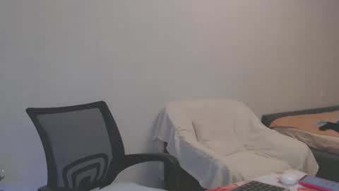 DonnaMagdalena online show from January 6, 2026, 5:27 pm