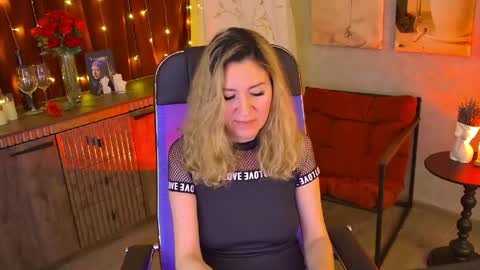 Donna online show from April 21, 2026, 2:51 am