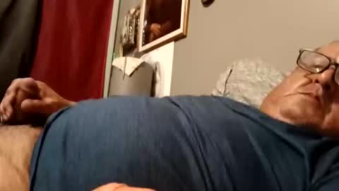 donniewolff66176493 online show from November 16, 2025, 3:34 am