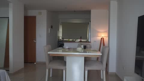 Donatella online show from October 28, 2025, 11:58 am