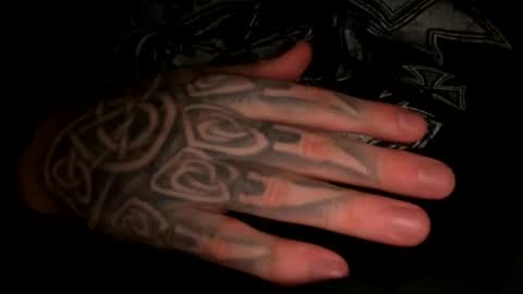 Snapshot of donvane chatting on December 6, 2024, 11:57 pm donvane online show from December 6, 2024, 11:57 pm