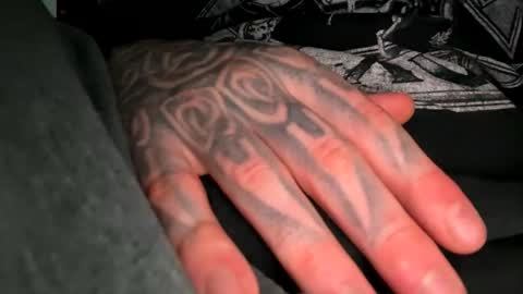 Snapshot of donvane chatting on December 7, 2024, 8:44 am donvane online show from December 7, 2024, 8:44 am