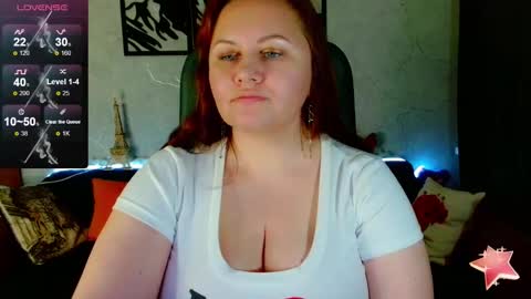 Dora online show from November 25, 2025, 3:56 pm