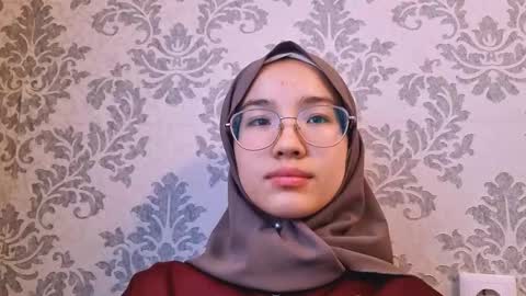 Snapshot of dorcasgryniuk chatting on October 5, 2025, 10:46 am Mia online show from October 5, 2025, 10:46 am