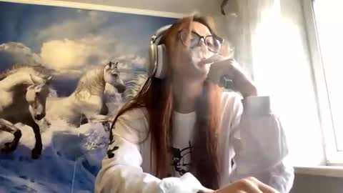 Snapshot of dorcasuplinger chatting on September 26, 2025, 9:02 am Aria online show from September 26, 2025, 9:02 am