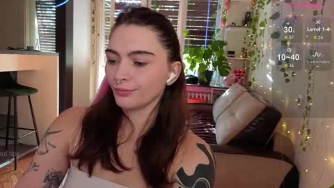 Alice online show from November 2, 2025, 7:33 am