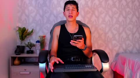 dorian_mystery online show from January 16, 2025, 3:02 am