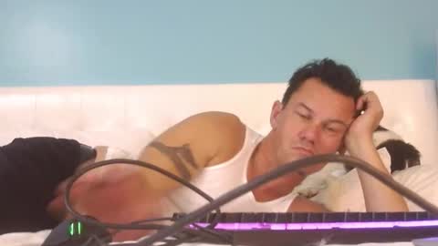 Snapshot of doriandicksxxx chatting on September 9, 2025, 6:46 am Dorian w Costars online show from September 9, 2025, 6:46 am
