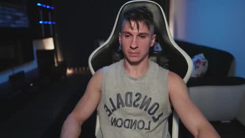 Dorian Reyes online show from November 9, 2025, 1:04 am