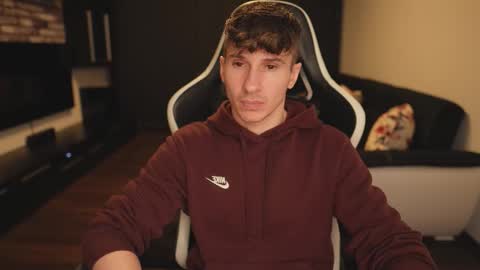 Dorian Reyes online show from March 12, 2026, 9:32 pm