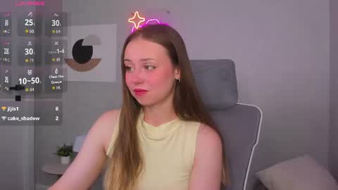Vanessa online show from June 20, 2026, 9:23 am
