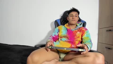 dorman_boy online show from February 7, 2026, 4:49 am