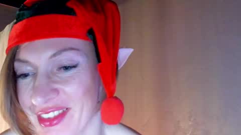 Snapshot of dorothy_meyer chatting on December 12, 2024, 10:56 am Dorothy Next stream on Monday at 3am-9am online show from December 12, 2024, 10:56 am
