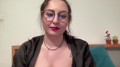 Dorothy online show from April 16, 2026, 1:56 pm