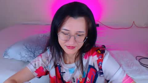 Snapshot of dorotty_ chatting on October 10, 2025, 1:15 am Your Dorotty online show from October 10, 2025, 1:15 am