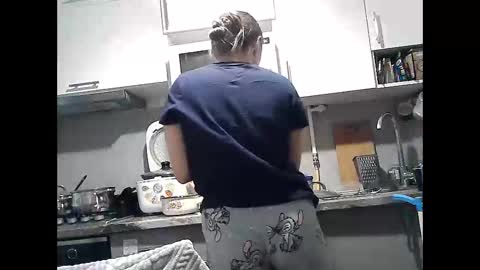 Dorrie Ann online show from October 5, 2025, 2:15 pm