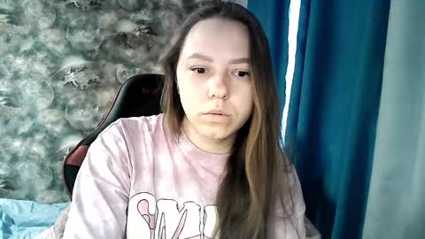 Dorrie Ann online show from April 7, 2026, 3:40 am