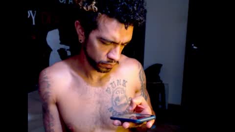 Snapshot of dostoyrodia_34 chatting on December 25, 2024, 11:42 pm will online show from December 25, 2024, 11:42 pm