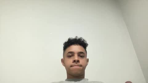 Snapshot of dotadinha chatting on April 17, 2026, 4:04 am dotadinha online show from April 17, 2026, 4:04 am