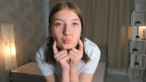 Snapshot of dotenderlin chatting on October 16, 2025, 4:24 am Adele online show from October 16, 2025, 4:24 am