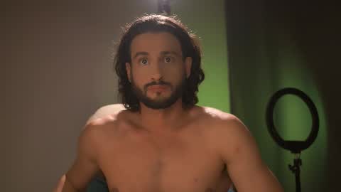 Snapshot of double_luckystrike chatting on October 12, 2025, 2:27 pm Keen online show from October 12, 2025, 2:27 pm