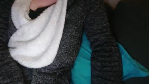 Douce Elsa online show from December 14, 2024, 10:07 pm