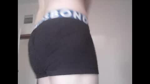 douglas8121 online show from October 11, 2025, 7:40 am