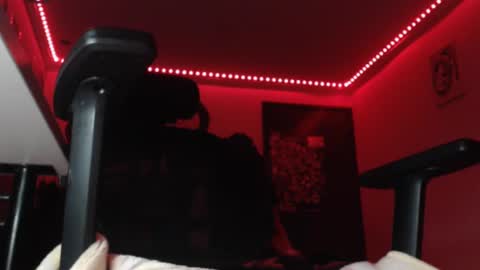 Snapshot of douglas_drake chatting on March 8, 2025, 8:55 am douglas_drake online show from March 8, 2025, 8:55 am