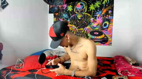 Snapshot of douglas_gallegos chatting on July 29, 2026, 7:50 am douglas_gallegos online show from July 29, 2026, 7:50 am