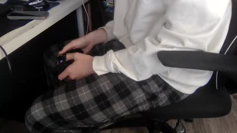 daddy online show from April 4, 2026, 10:51 pm