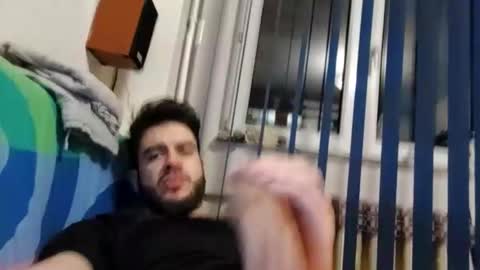 draculhot online show from April 18, 2026, 7:29 pm