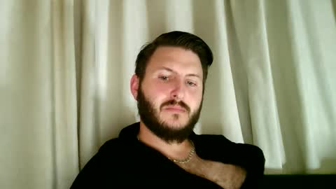 Dragonite online show from November 6, 2025, 11:26 pm