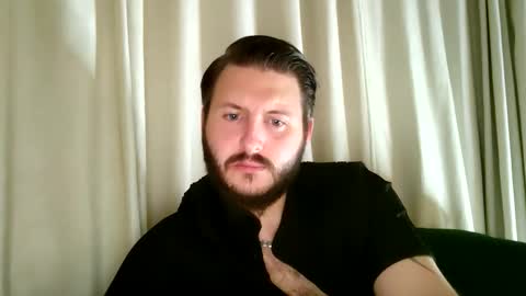 Dragonite online show from November 13, 2025, 1:48 am