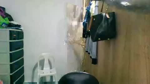 Dragon Lady online show from February 24, 2026, 2:26 pm