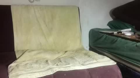 dragonred221 online show from October 29, 2025, 3:09 am