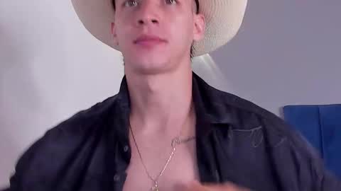 Snapshot of drake_carter1 chatting on November 5, 2025, 2:00 am drake_carter1 online show from November 5, 2025, 2:00 am