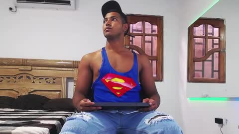 drake_cerra online show from November 21, 2025, 8:29 pm