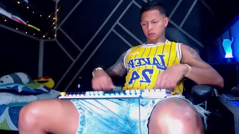 Drake online show from October 6, 2025, 3:15 am