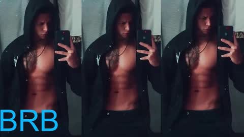 Drake online show from December 15, 2025, 5:34 am