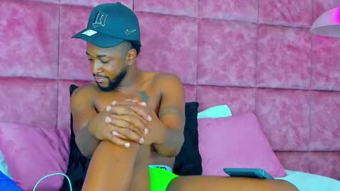 ---Drake--- online show from December 7, 2024, 6:54 am