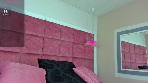 ---Drake--- online show from January 6, 2025, 9:00 pm